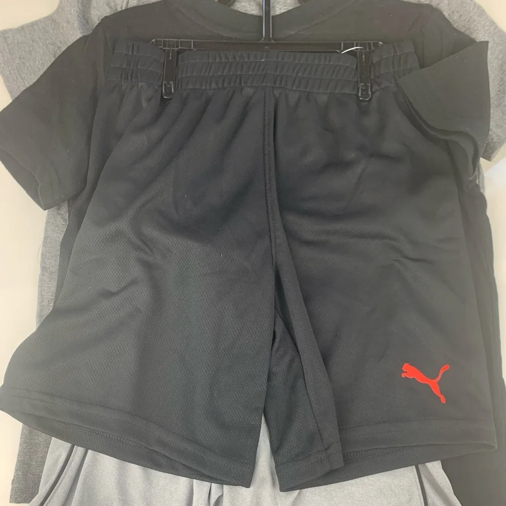 PUMA Boy 4 Piece Set Black & Grey - Picture 8 of 16